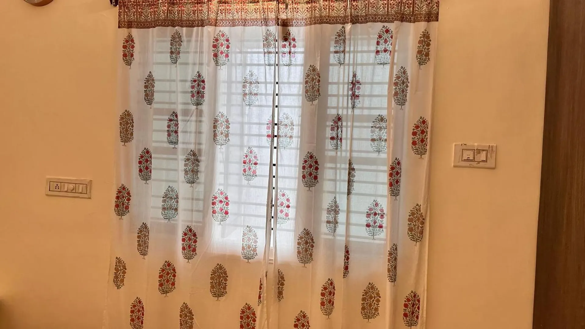 Raatree Apartment Mysore Homestay